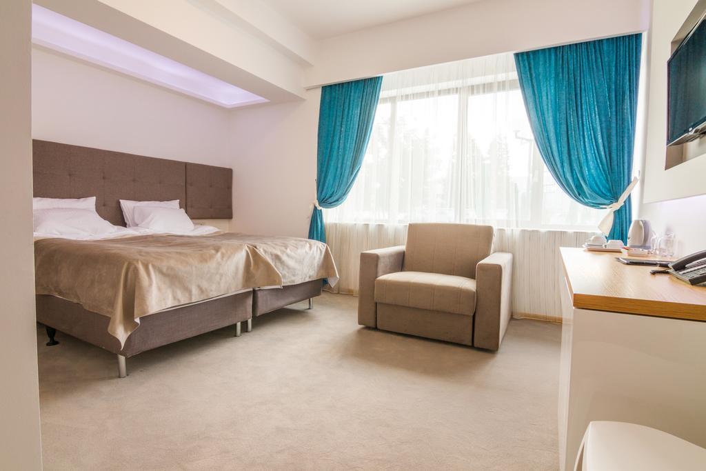 Gardenia & Hotel